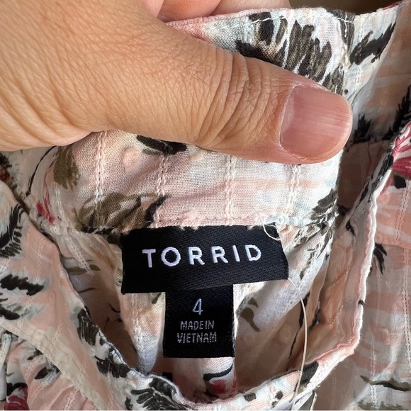 Torrid Clip Jacquard Square Neck Flutter Sleeve Top 4x - Vacation Tropical NWT - Picture 4 of 8